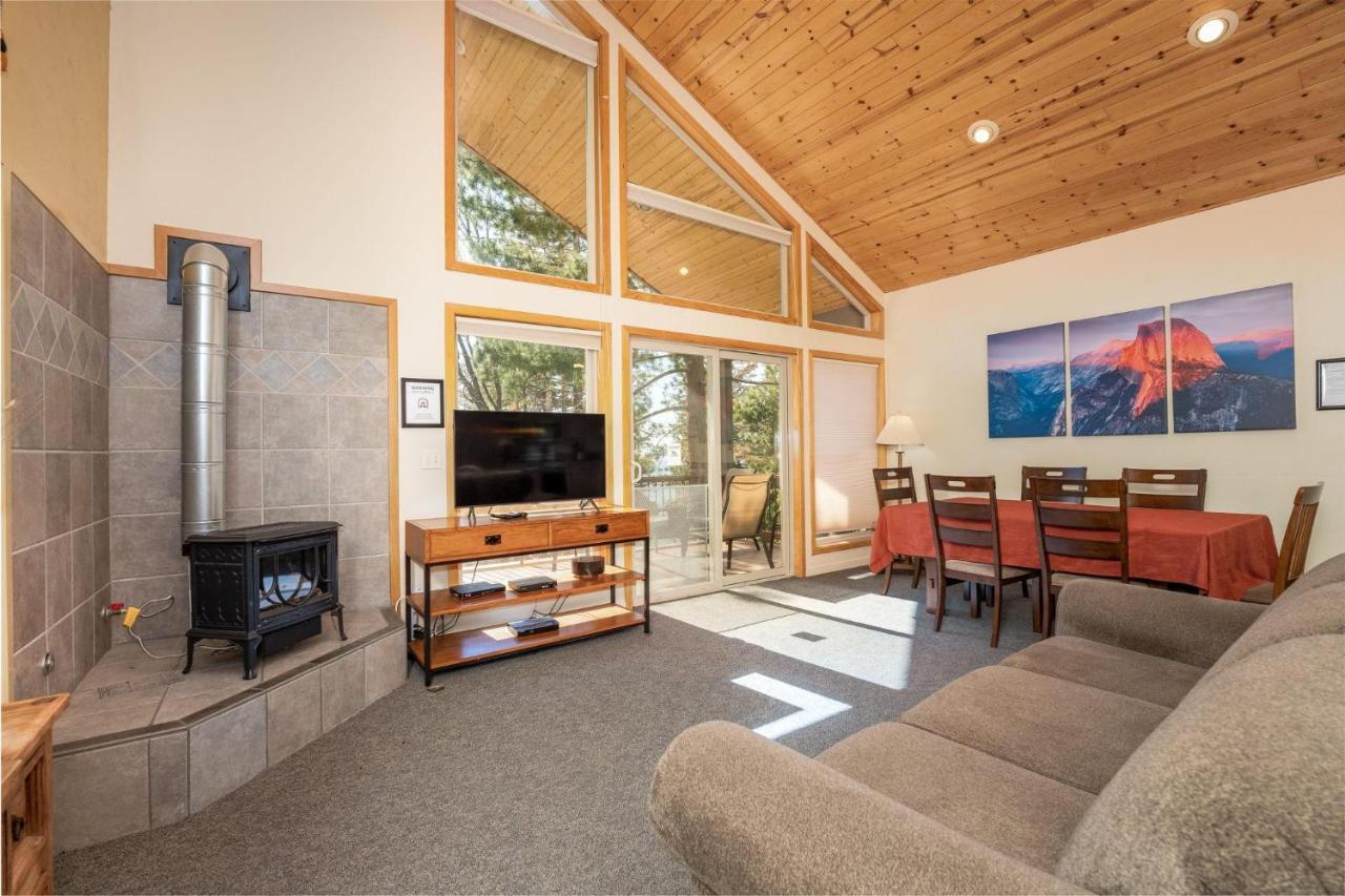 Falcons Nest Yosemite West Exterior foto